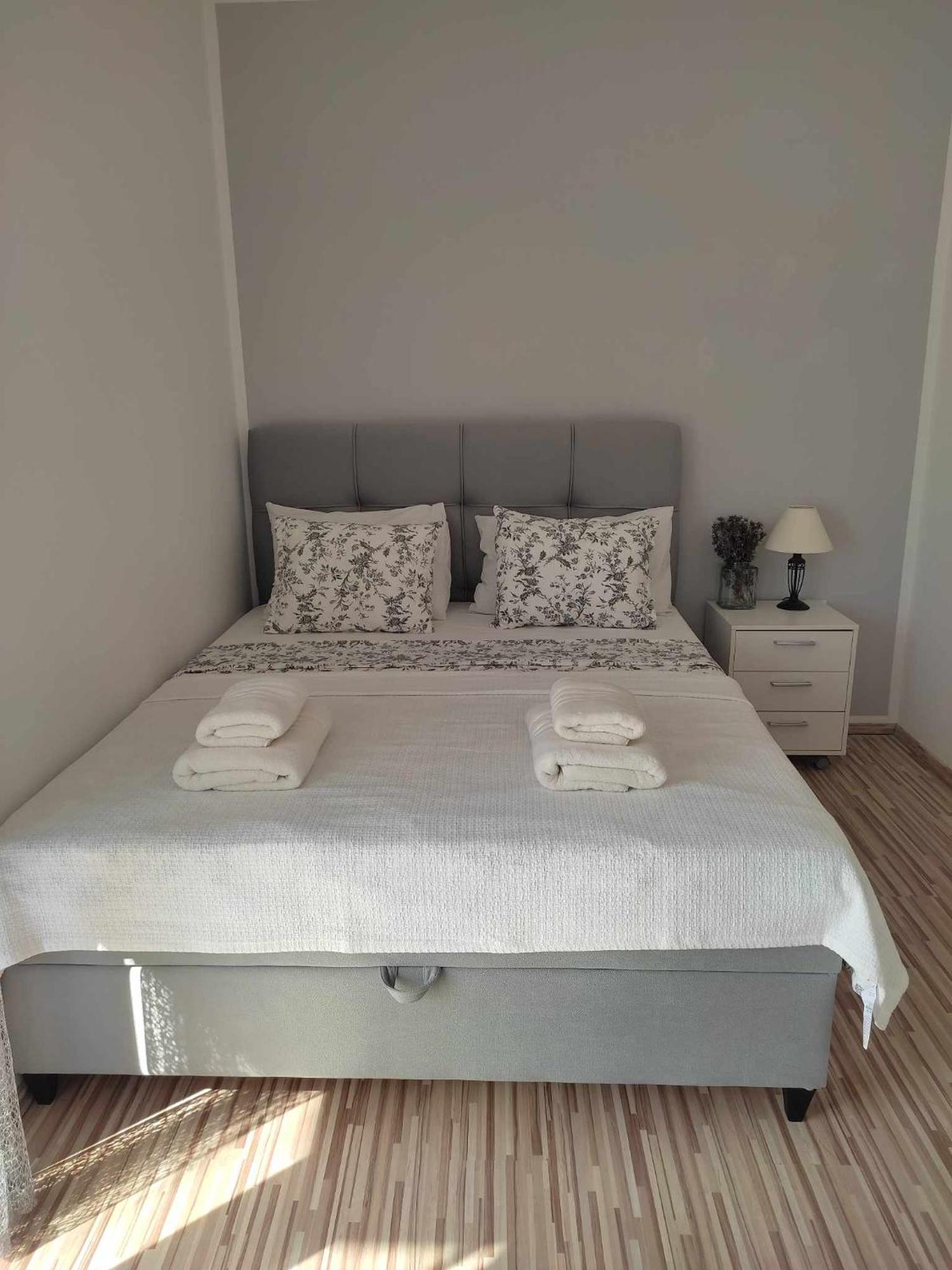 Three Lions Apartment Number 2 Pula Luaran gambar